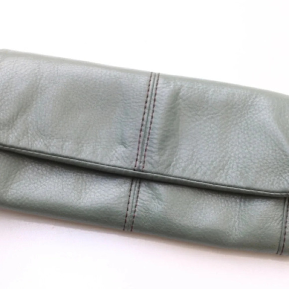 Hobo Original Keen wristlet - Picture 6 of 15